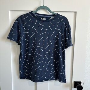 Tommy Hilfiger short sleeve crewneck blue T-shirt with white monogram medium